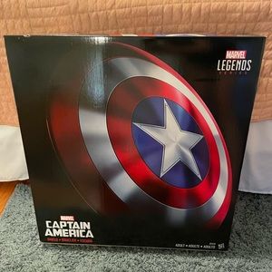 NEW Marvel Captain America Shield